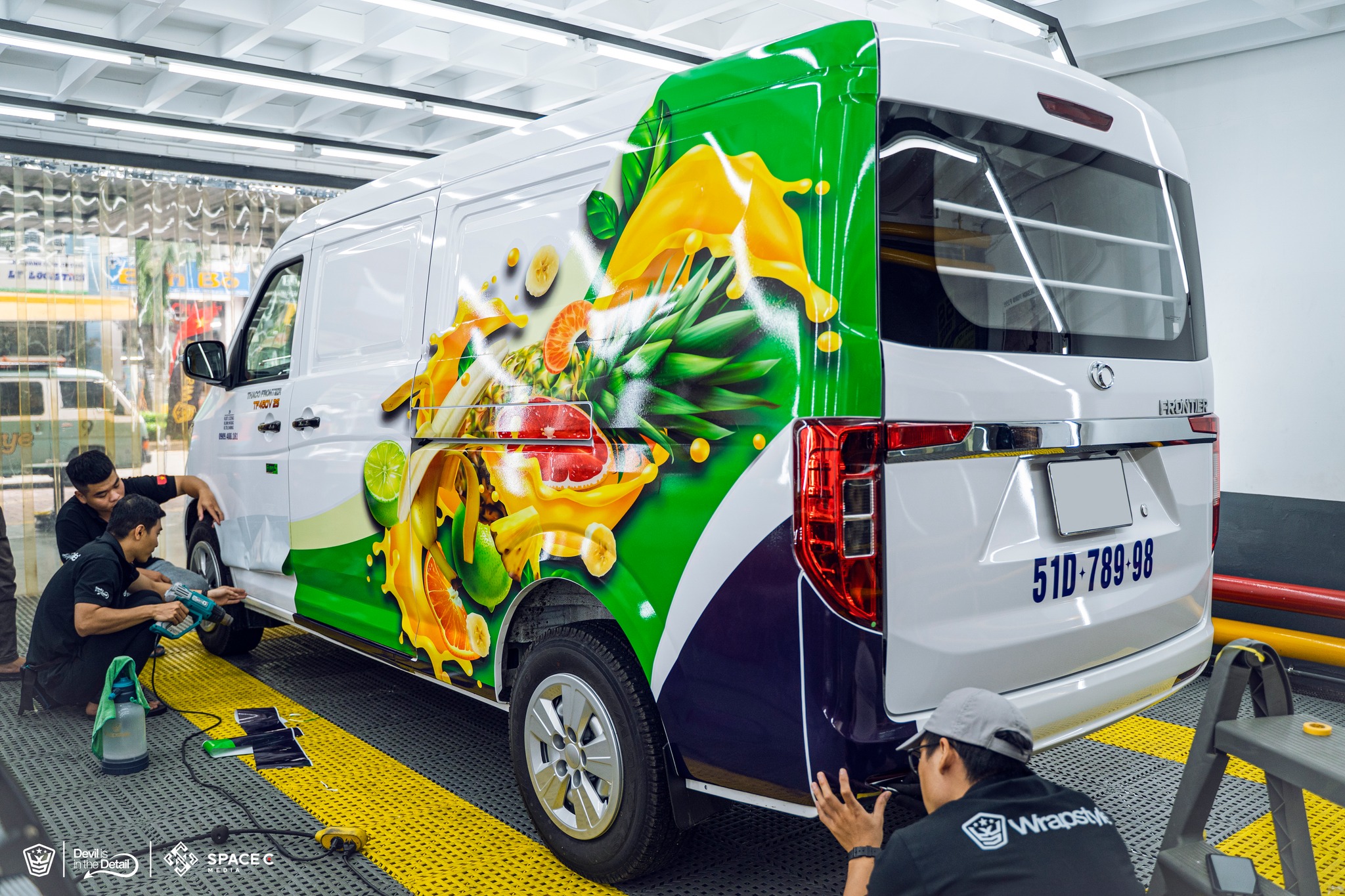 xe tải van TF450 2 chỗ dán decal