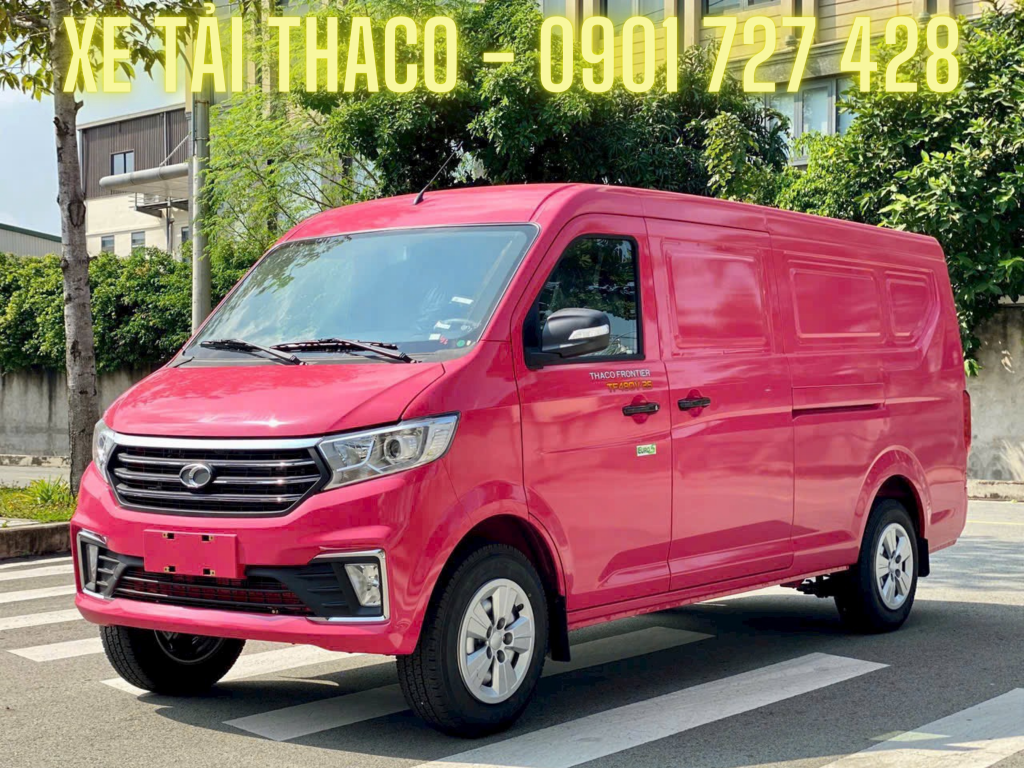 giá xe tải van thùng dài sơn màu hồng