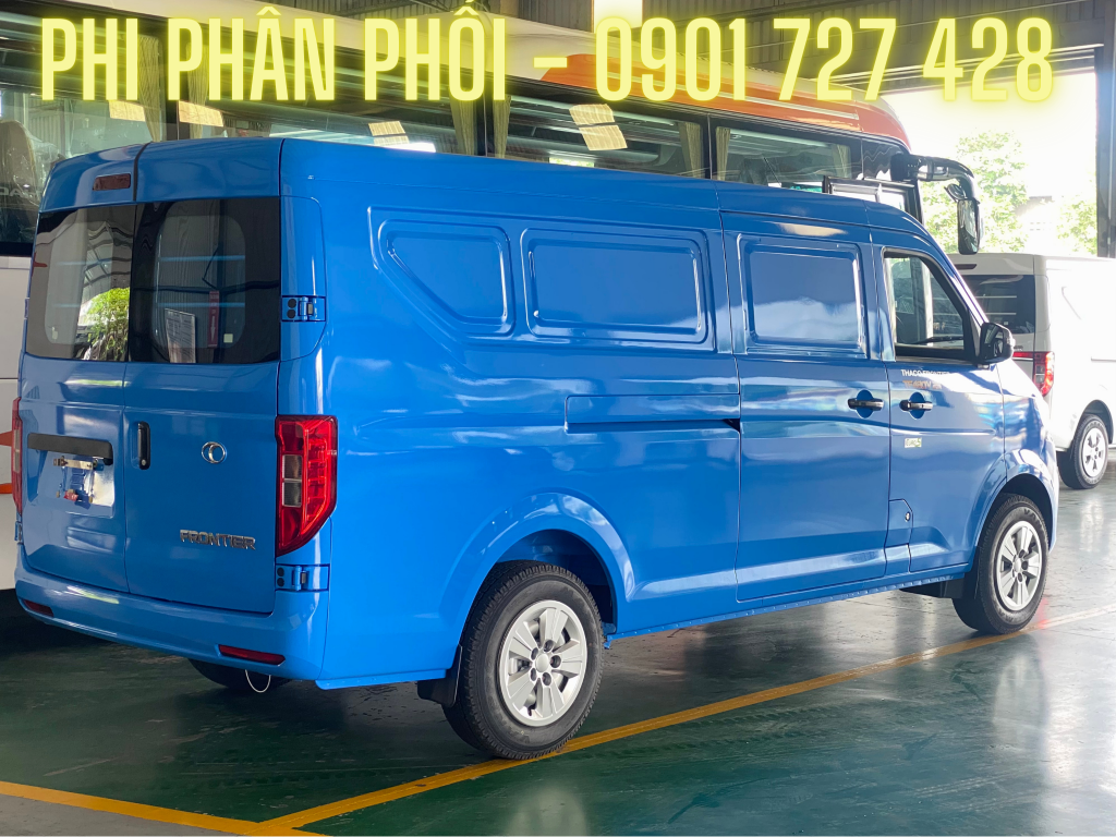 xe van thaco màu xanh (2)
