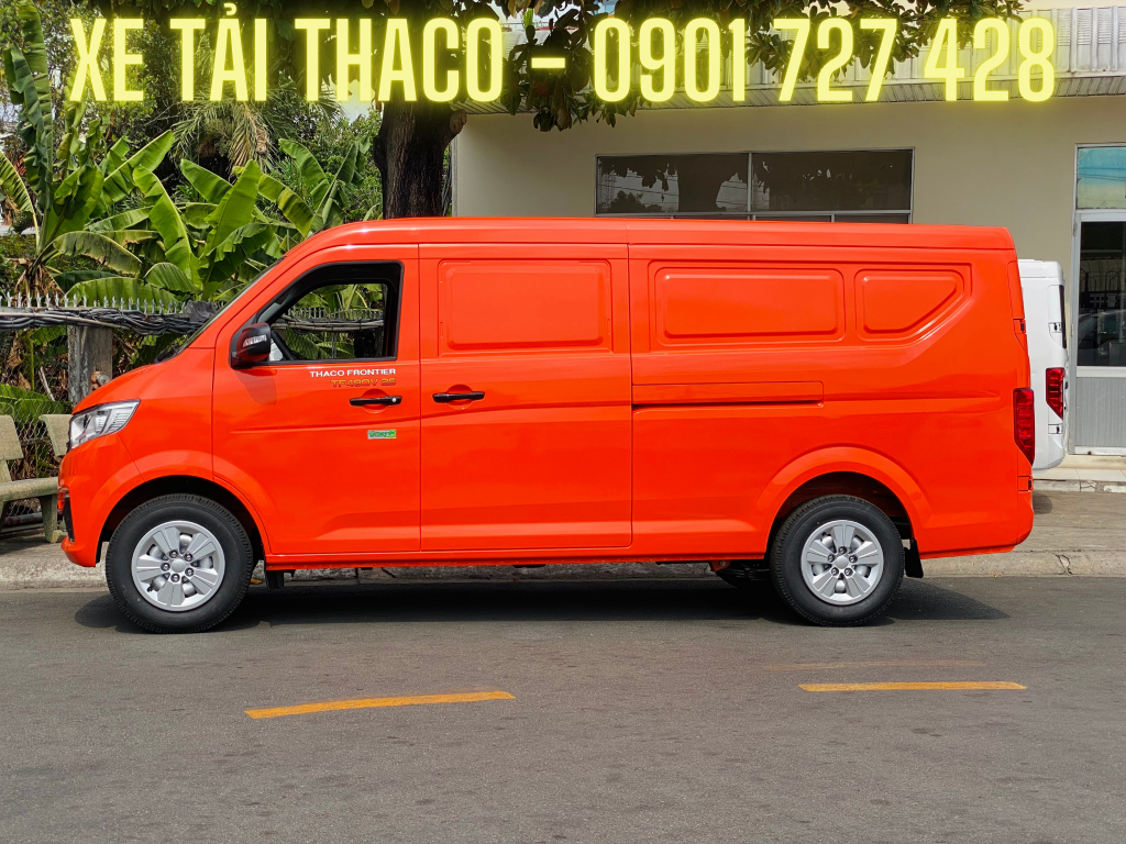 xe van thaco sơn màu cam đỏ (1)