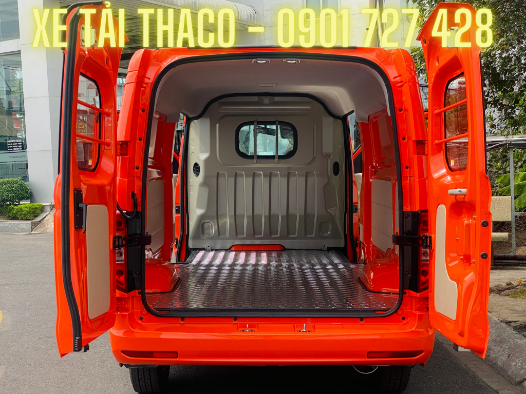 xe van thaco sơn màu cam đỏ (1)