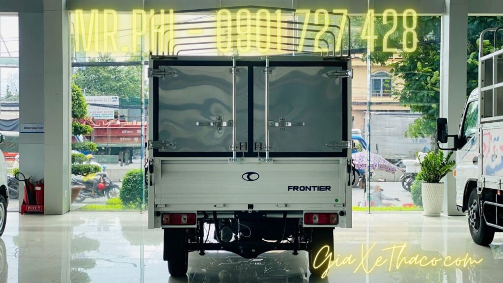 ảnh chụp phía sau Thaco Frontier TF230